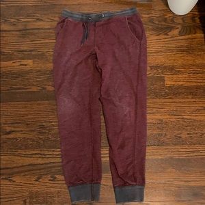 Men’s joggers